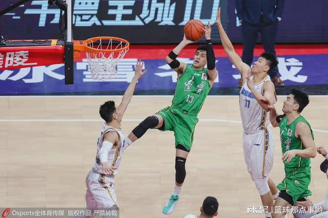 焦点大战：竞猜热点上演巅峰碰撞的简单介绍