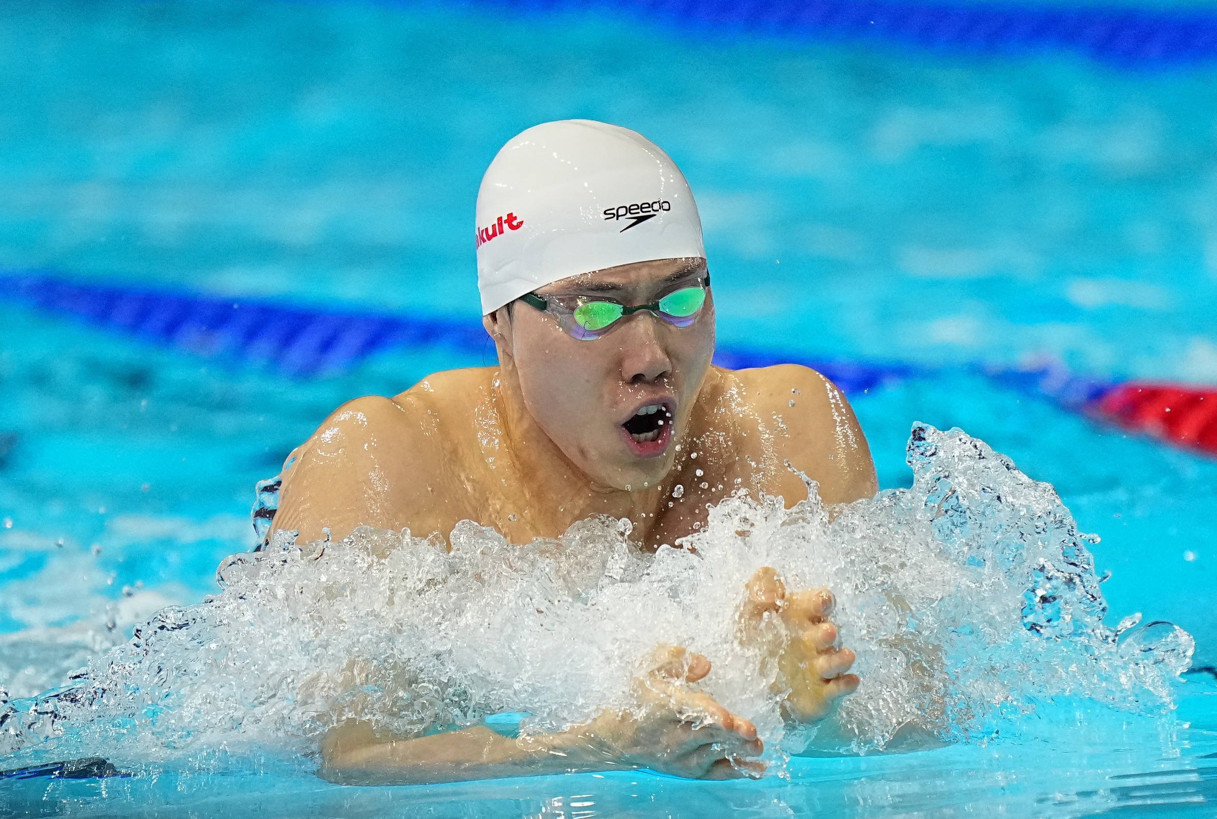 游泳再创历史,冠军实至名归 游泳再创历史,冠军实至名归