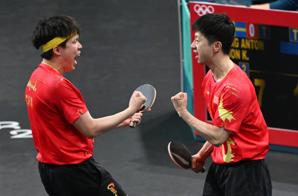 瑞典队力克波兰队，马龙点燃赛场