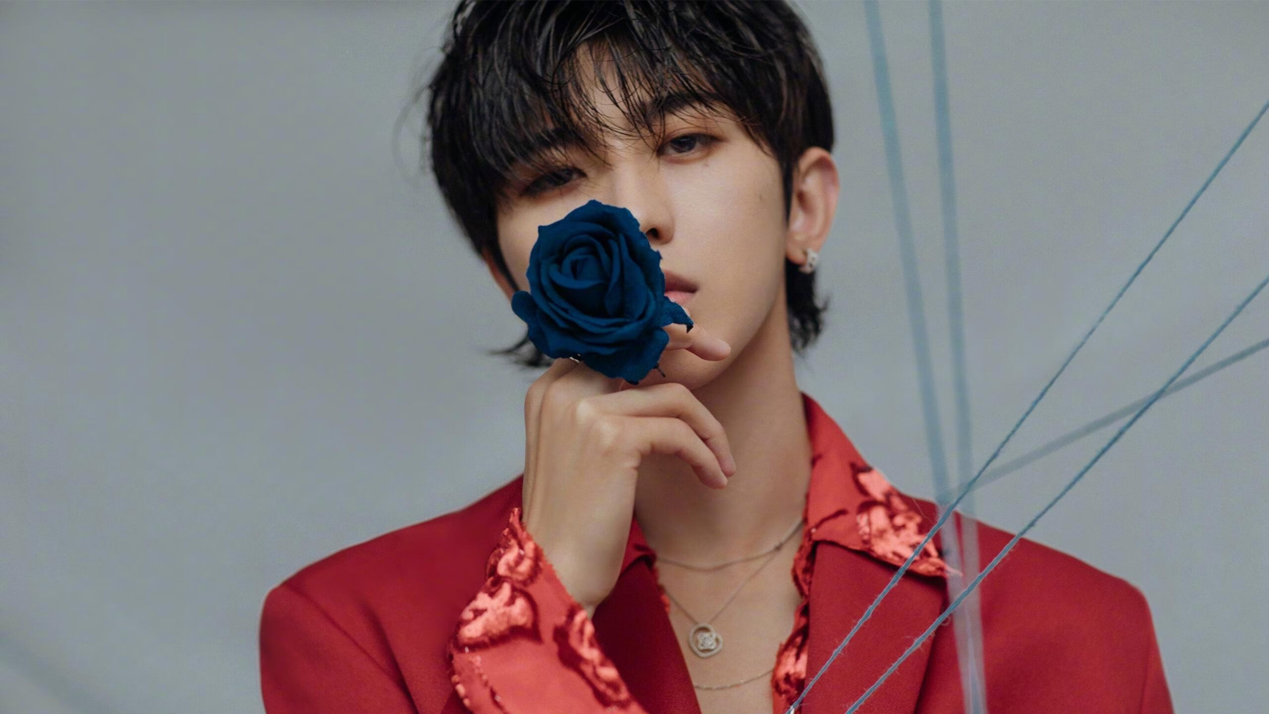 当赛道与球场共振,F1街道赛的极速狂飙,篮网辽宁上演巅峰对决