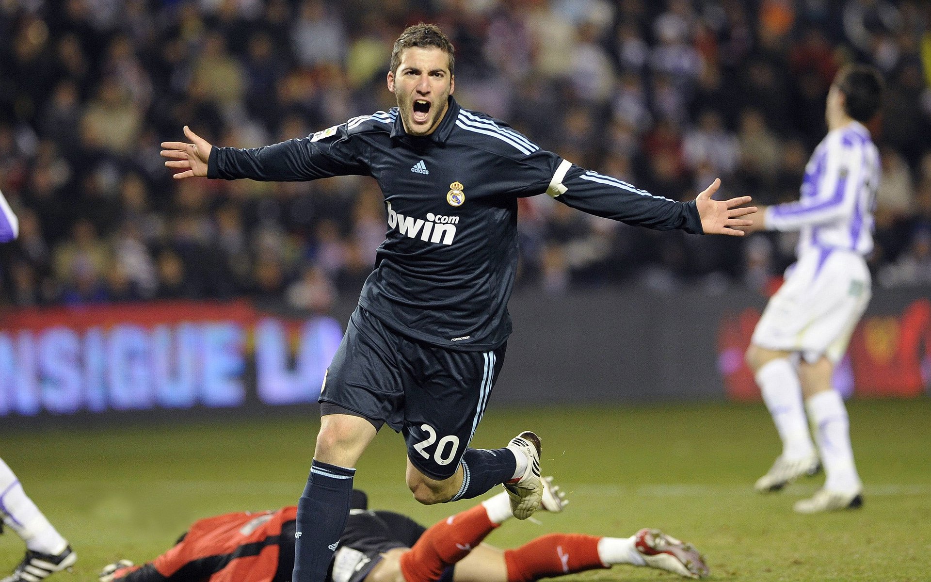 分界岭，贝恩的关键节点连续得分如何定义英超争冠之夜