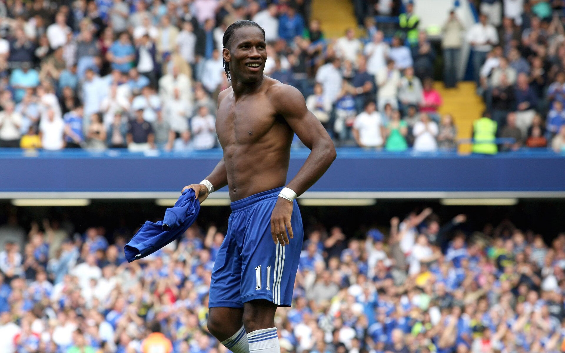 开云体育app-唯一性的跨界诠释，德甲争冠战与森林狼火力压制的体育镜像