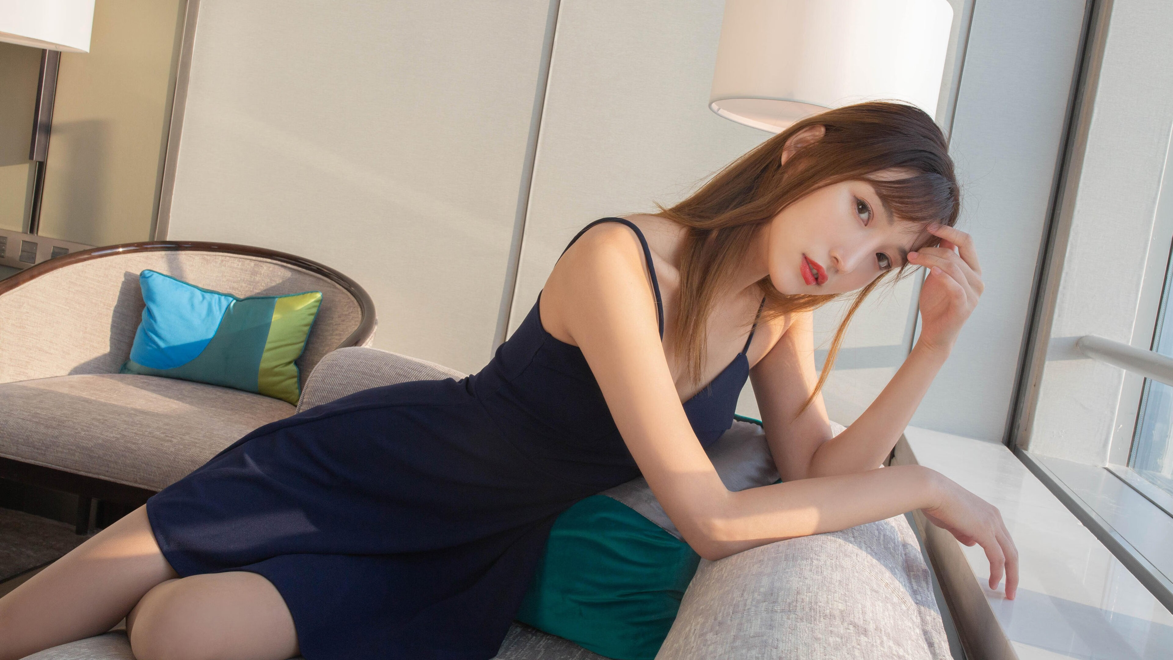 开云体育在线-体系碾压与个人闪光，勒沃库森稳胜卡塔尔，阿什拉夫一传定乾坤